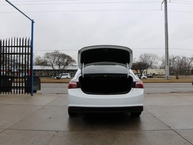 Chevrolet Malibu 4dr Sdn LT 2021