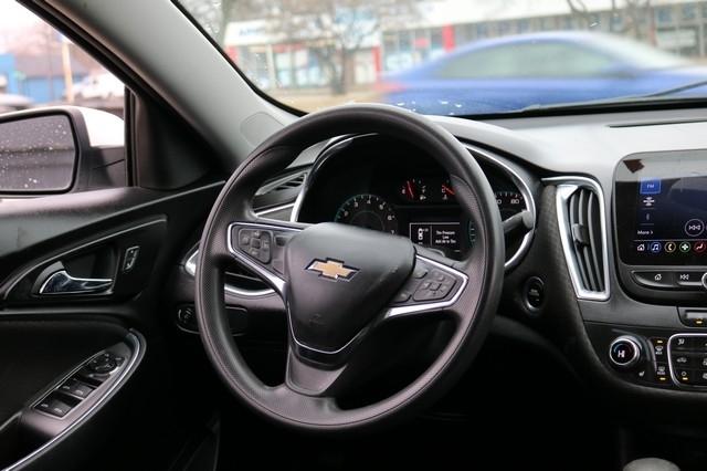 Chevrolet Malibu 4dr Sdn LT 2021