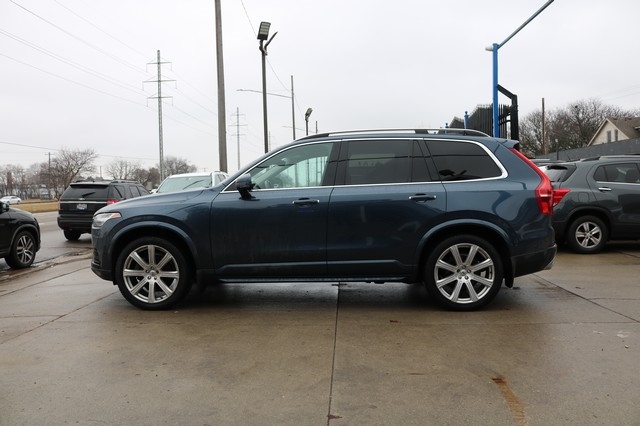 Volvo XC90 T6 AWD 7-Passenger Momentum 2018