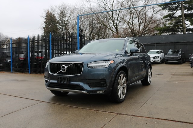 Volvo XC90 T6 AWD 7-Passenger Momentum 2018
