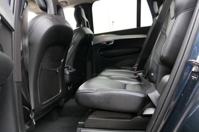 Volvo XC90 T6 AWD 7-Passenger Momentum 2018
