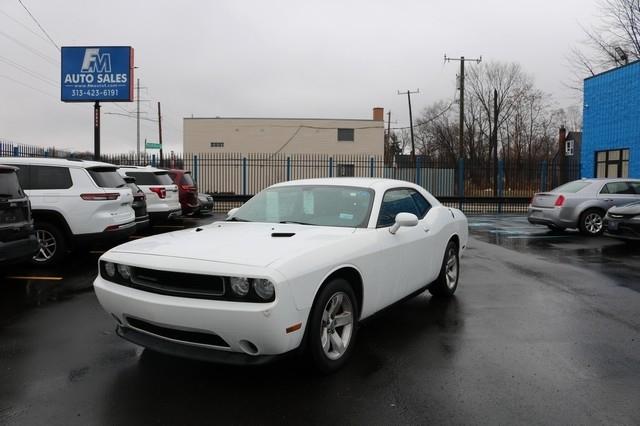 Dodge Challenger 2dr Cpe 2011