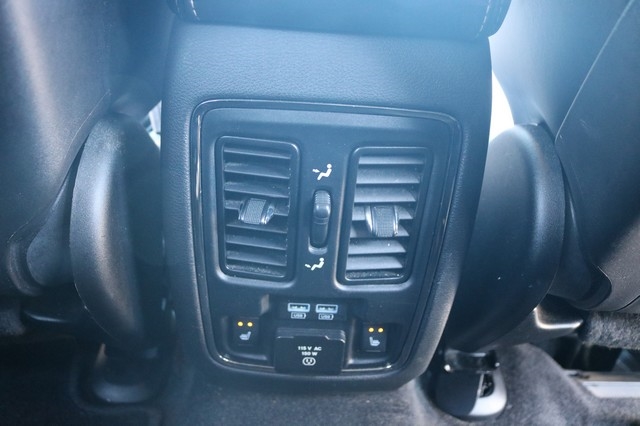 Jeep Grand Cherokee 4WD 4dr Overland 2015