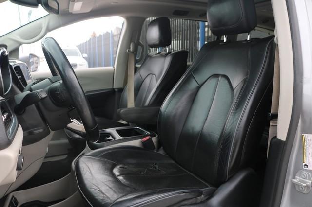 Chrysler Pacifica Limited FWD 2018