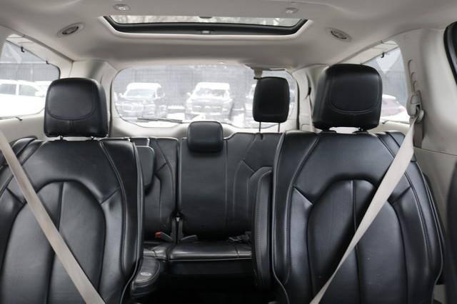 Chrysler Pacifica Limited FWD 2018