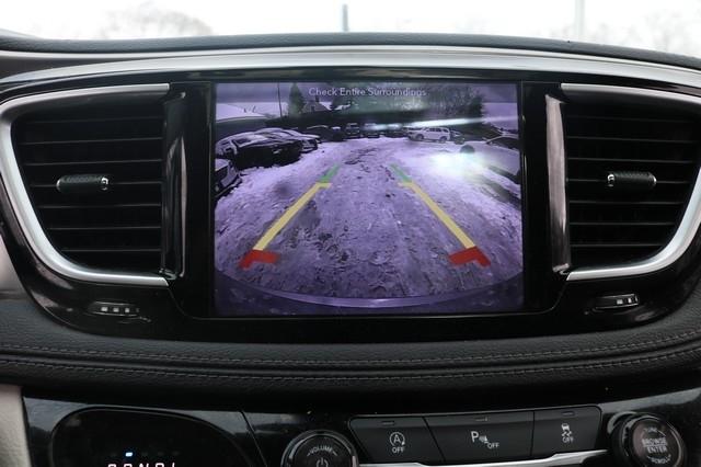 Chrysler Pacifica Limited FWD 2018