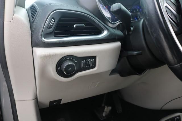 Chrysler Pacifica Limited FWD 2018