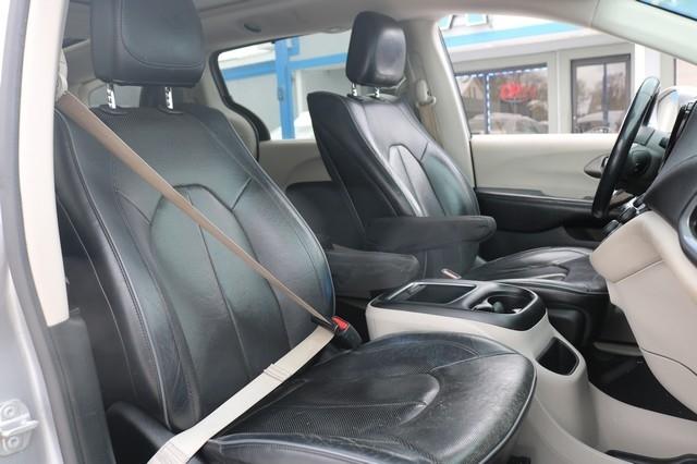 Chrysler Pacifica Limited FWD 2018