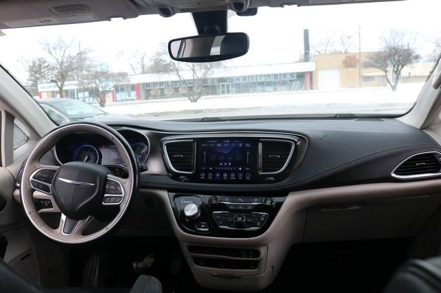 Chrysler Pacifica Limited FWD 2018