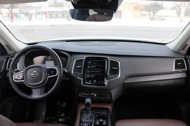 Volvo XC90 T6 AWD Momentum 7 Passenger 2020