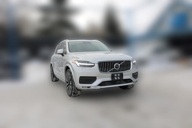 2020 Volvo XC90 T6 AWD Momentum 7 Passenger