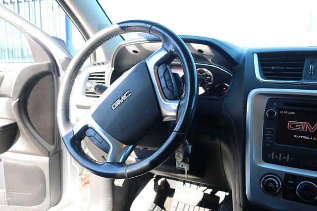 GMC Acadia AWD 4dr SLE w/SLE-2 2016