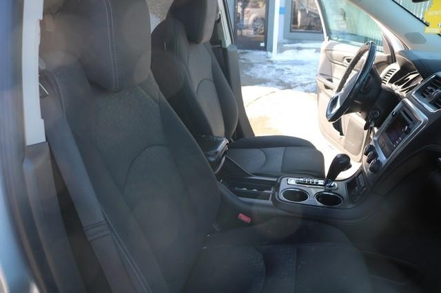 GMC Acadia AWD 4dr SLE w/SLE-2 2016