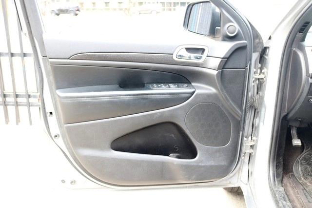 Jeep Grand Cherokee RWD 4dr Altitude 2015