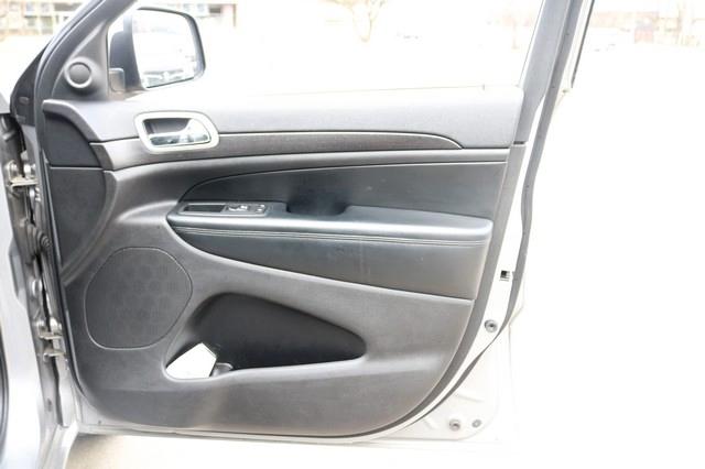 Jeep Grand Cherokee RWD 4dr Altitude 2015