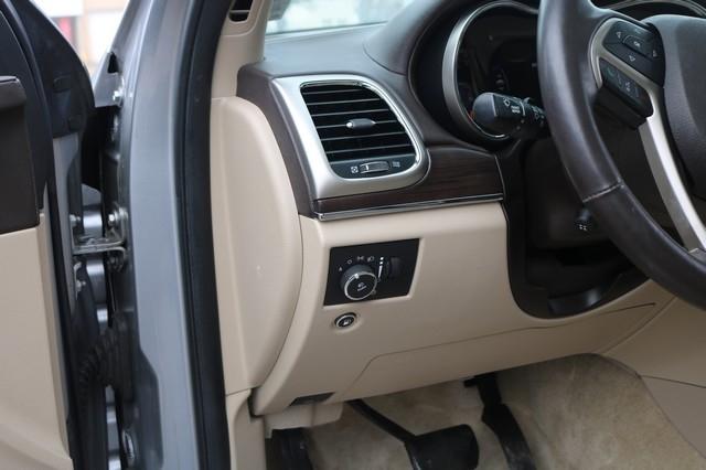 Jeep Grand Cherokee 4WD 4dr Overland 2015