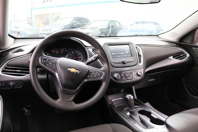 Chevrolet Malibu 4dr Sdn LT w/1LT 2018