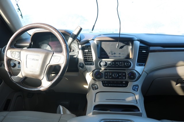 GMC Yukon XL 4WD 4dr Denali 2015