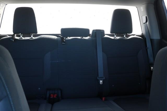 Chevrolet Silverado 1500 4WD Crew Cab 147" LT 2020