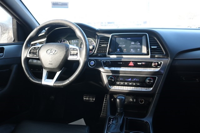 Hyundai Sonata Sport 2.4L 2019