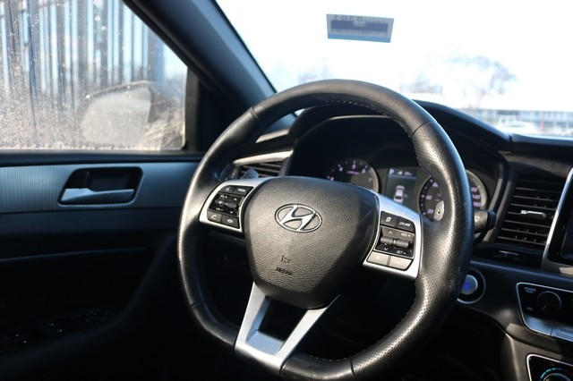 Hyundai Sonata Sport 2.4L 2019