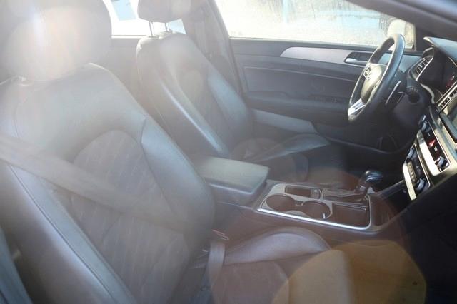 Hyundai Sonata Sport 2.4L 2019