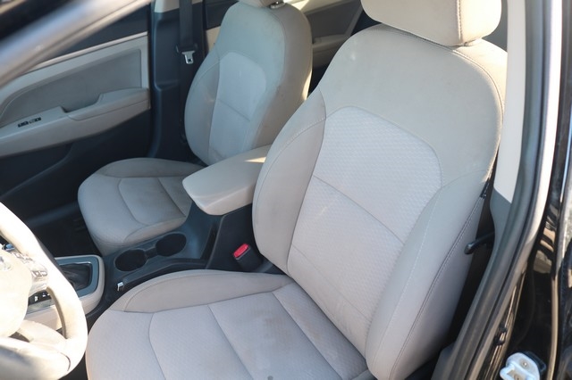 Hyundai Elantra SEL Auto 2019