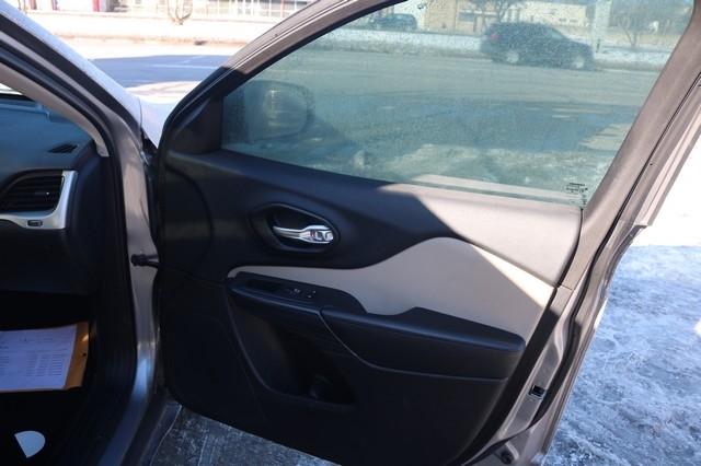 Jeep Cherokee 4WD 4dr Latitude 2016