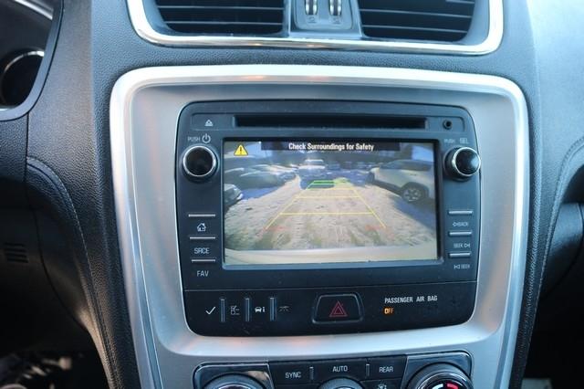 GMC Acadia FWD 4dr Denali 2015