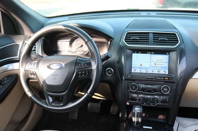 Ford Explorer XLT FWD 2017