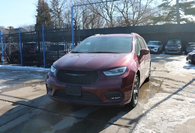 Chrysler Pacifica Hybrid Limited FWD 2021