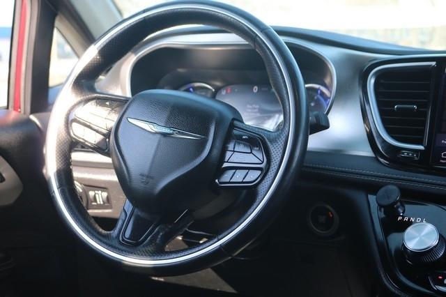 Chrysler Pacifica Hybrid Limited FWD 2021