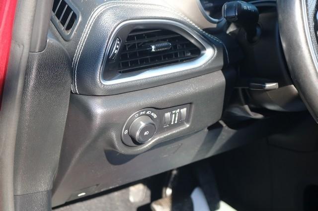 Chrysler Pacifica Hybrid Limited FWD 2021