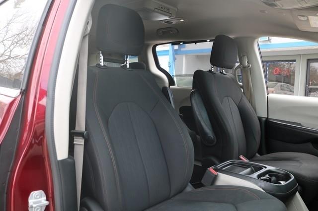 Chrysler Pacifica Touring Plus FWD 2018