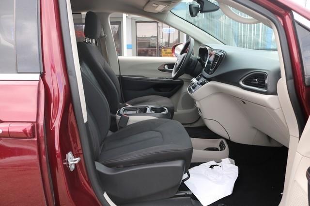 Chrysler Pacifica Touring Plus FWD 2018