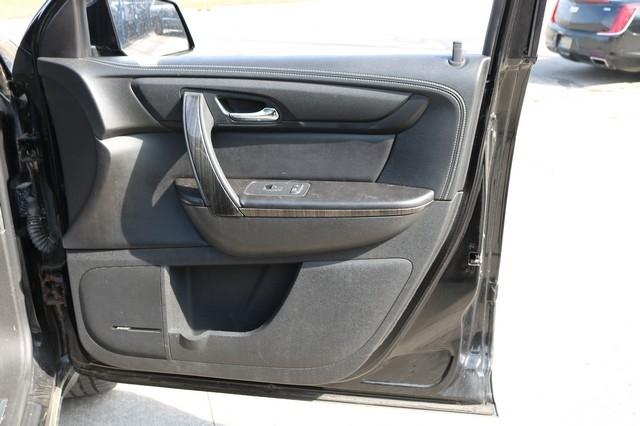 GMC Acadia AWD 4dr SLT w/SLT-1 2016