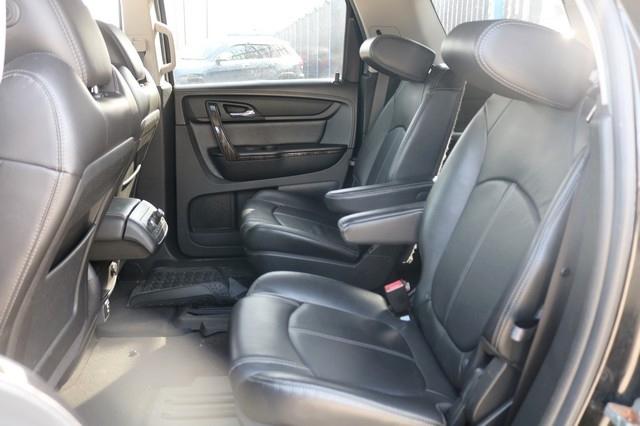 GMC Acadia AWD 4dr SLT w/SLT-1 2016