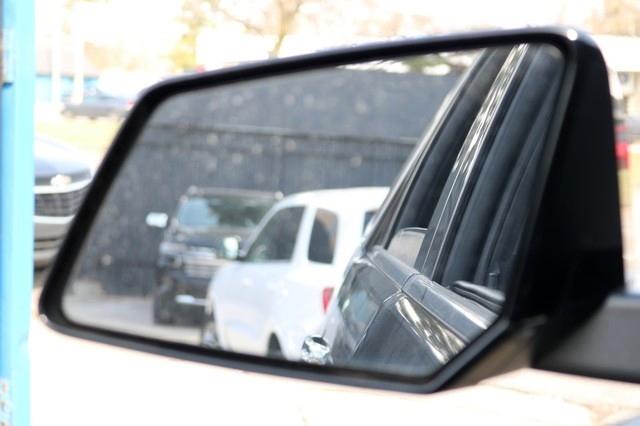 GMC Acadia AWD 4dr SLT w/SLT-1 2016