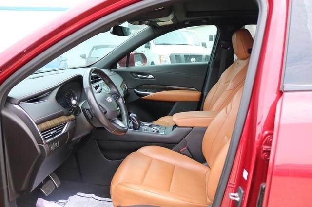 Cadillac XT4 FWD 4dr Sport 2019