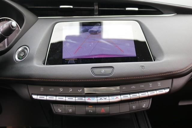 Cadillac XT4 FWD 4dr Sport 2019