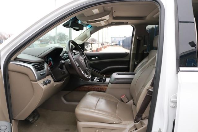 Chevrolet Suburban 4WD 4dr 1500 Premier 2017