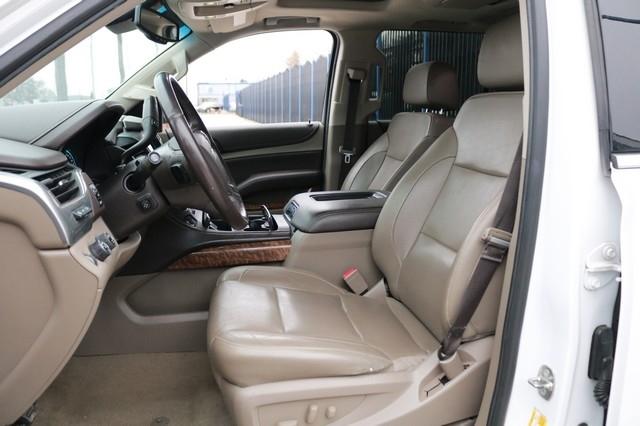 Chevrolet Suburban 4WD 4dr 1500 Premier 2017