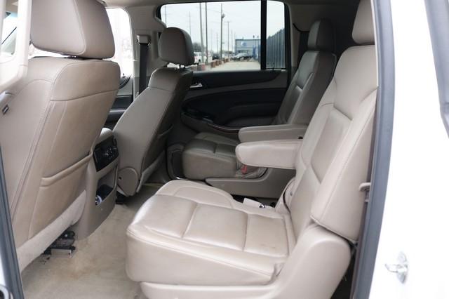 Chevrolet Suburban 4WD 4dr 1500 Premier 2017