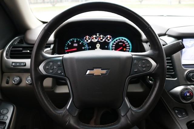 Chevrolet Suburban 4WD 4dr 1500 Premier 2017