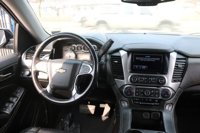 Chevrolet Suburban 4WD 4dr 1500 LT 2019