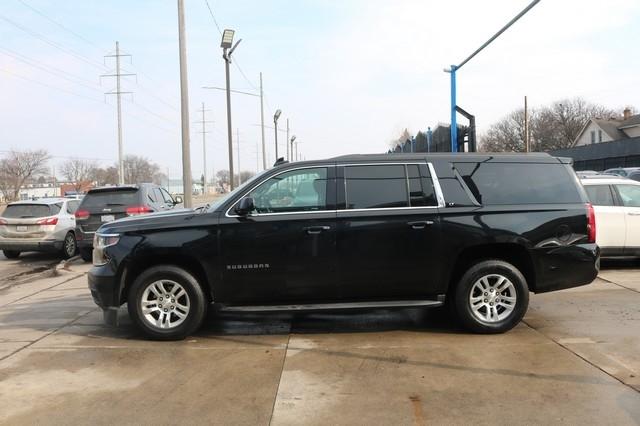 Chevrolet Suburban 4WD 4dr 1500 LT 2019