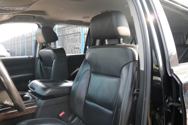 Chevrolet Suburban 4WD 4dr 1500 LT 2019