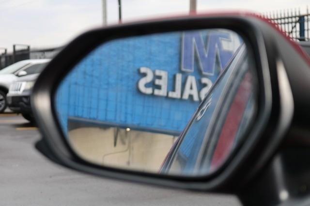 Toyota Camry SE Nightshade Auto (Natl) 2021