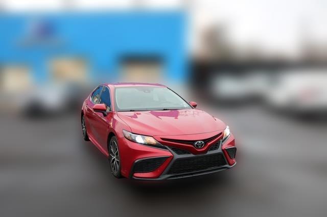 Toyota Camry SE Nightshade Auto (Natl) 2021