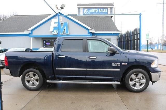 RAM 1500 4WD Crew Cab 140.5" Big Horn 2016